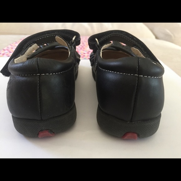 Eleven brand EUC MaryJane style ruffled shoes US 9 - Picture 5 of 6